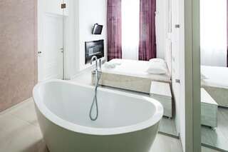 Апартаменты Deluxe apartment in Horodotska 33 Львов Апартаменты-88